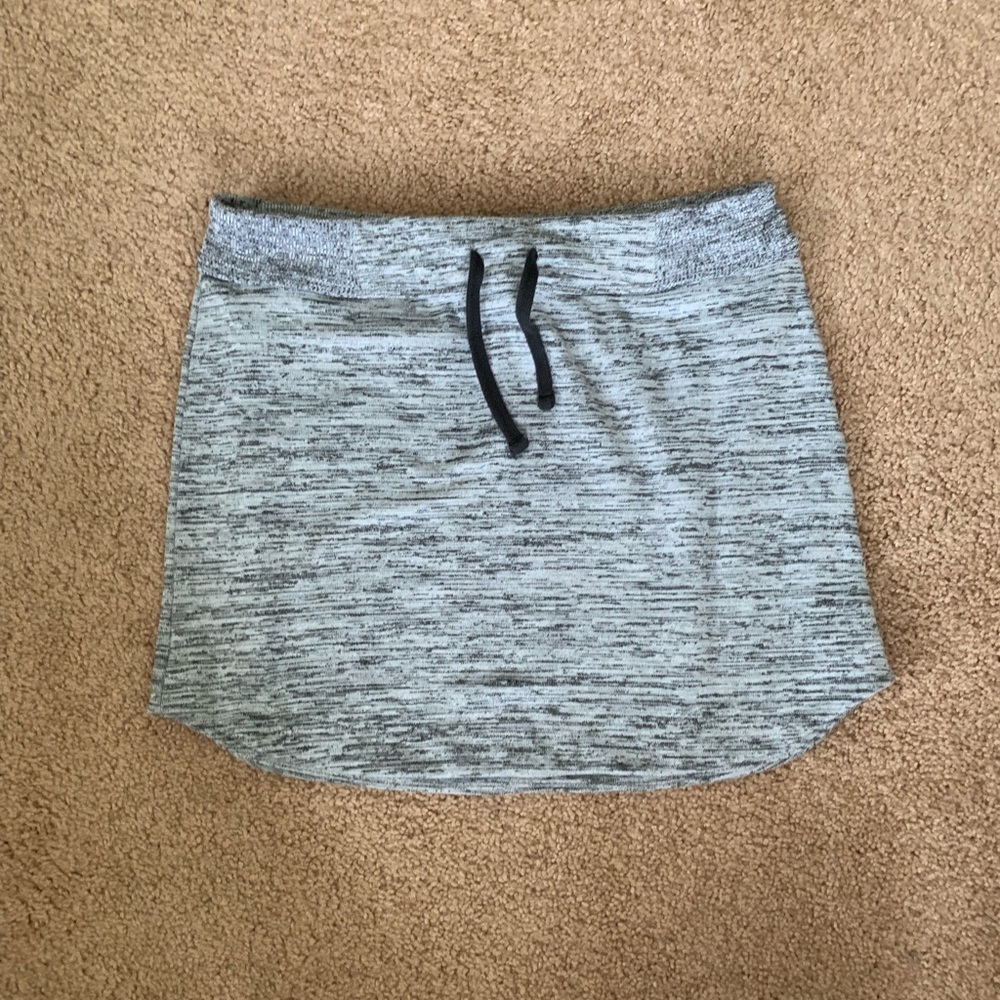 Athleta gray skirt. Medium